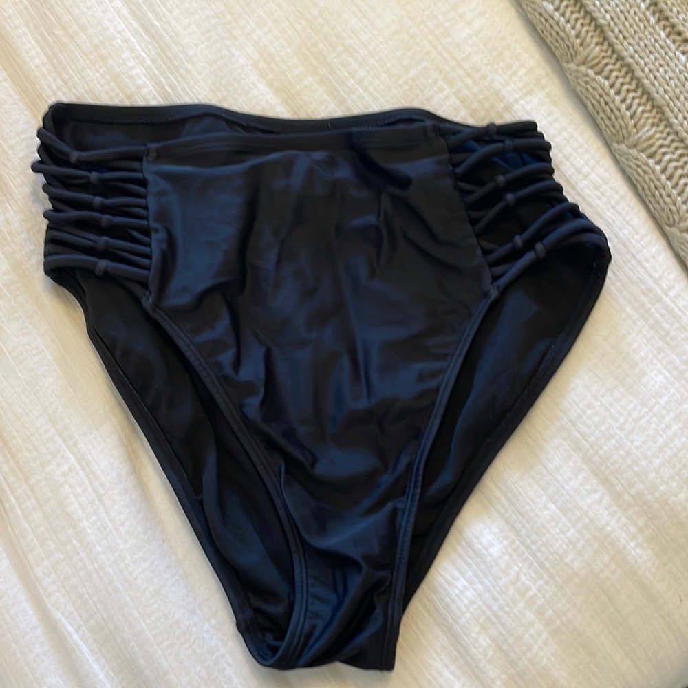 Xhilaration size small black bathing suit bottoms